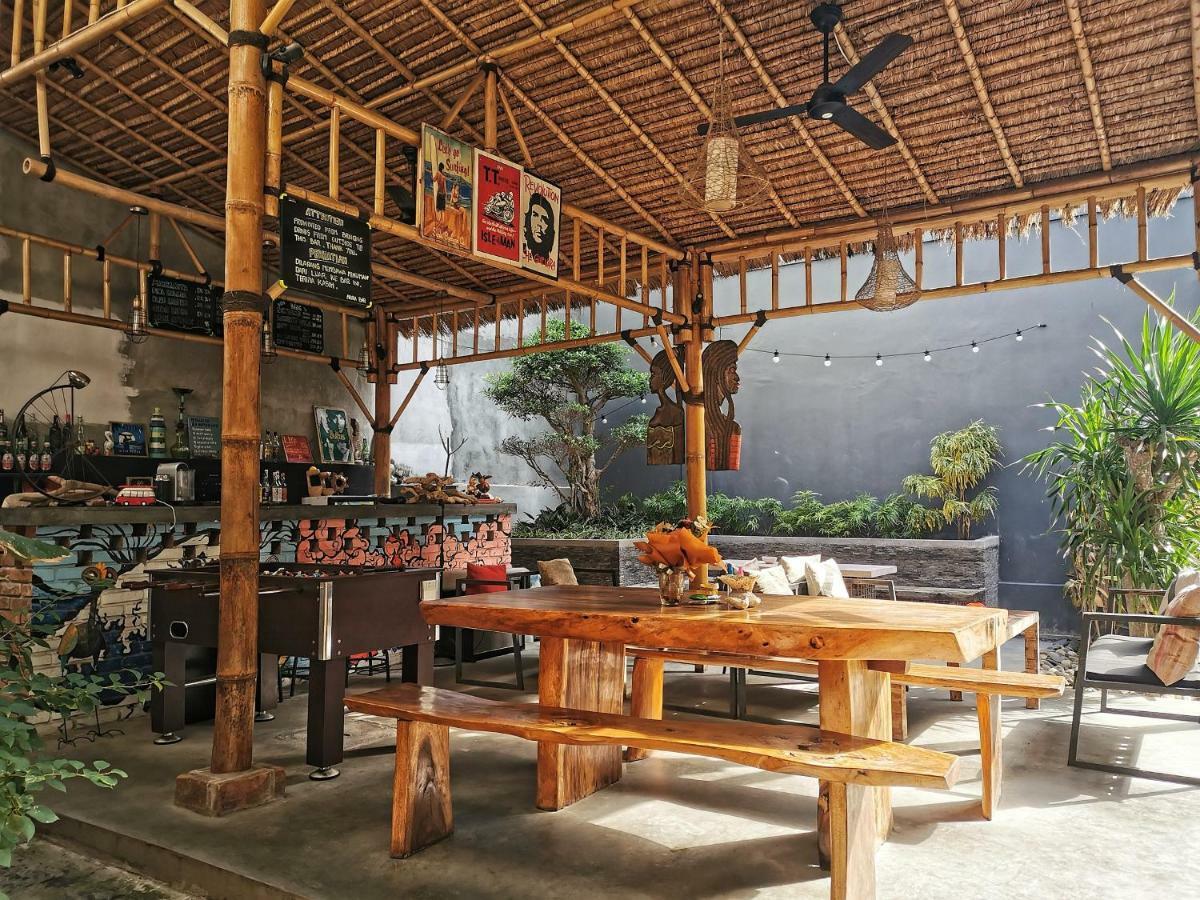 Nuka Beach Inn Kuta  Ngoại thất bức ảnh