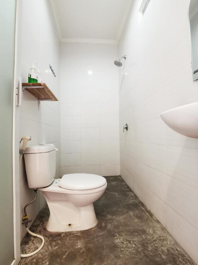 Nuka Beach Inn Kuta  Ngoại thất bức ảnh